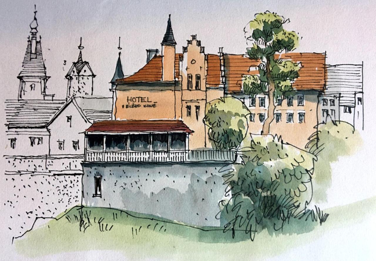 Hotel U Bílého koně Loket Esterno foto